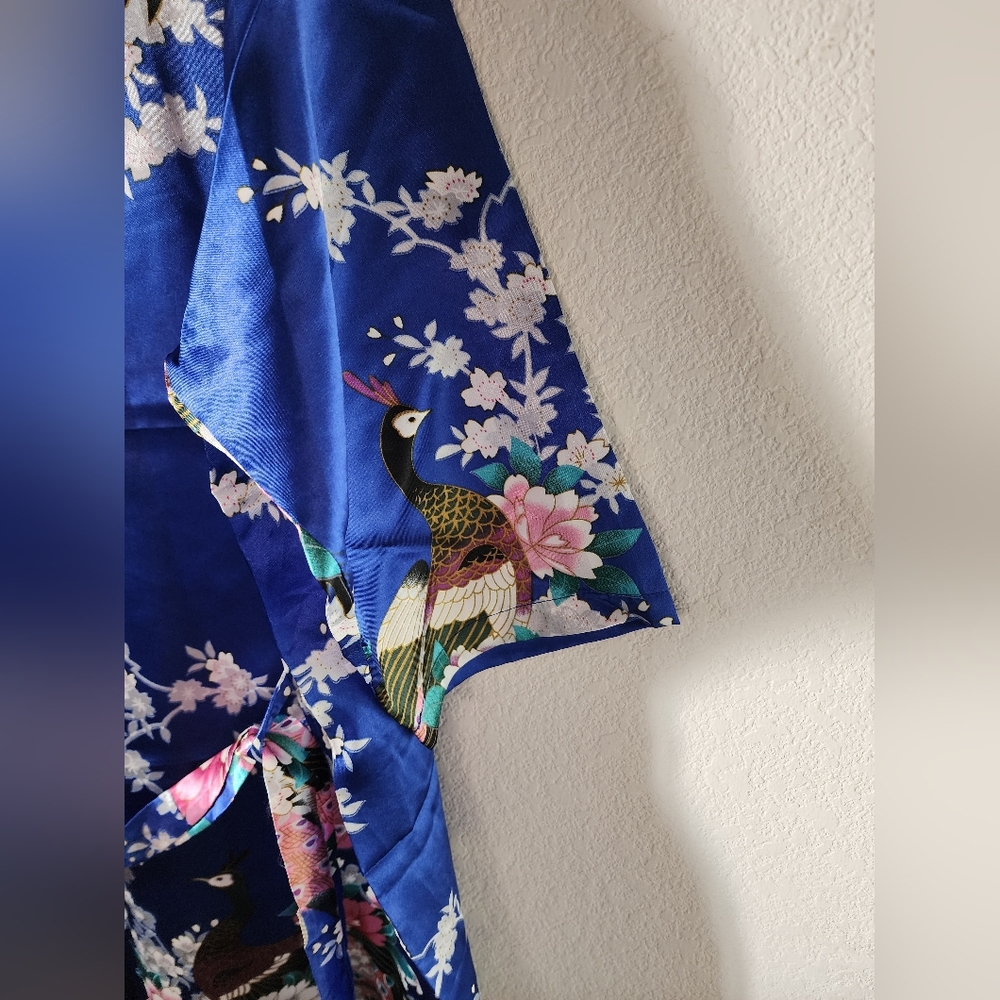 Vibrant Blue Floral Kimono with Peacock Accents Size: Small - Picture 4 of 6